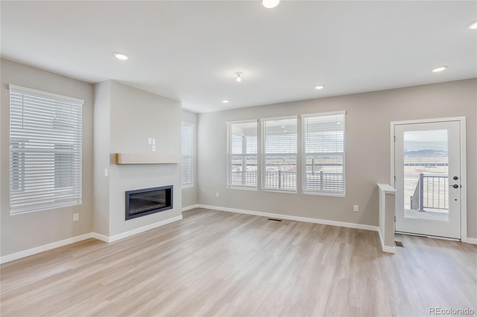 13244 Barefoot Lakes Parkway