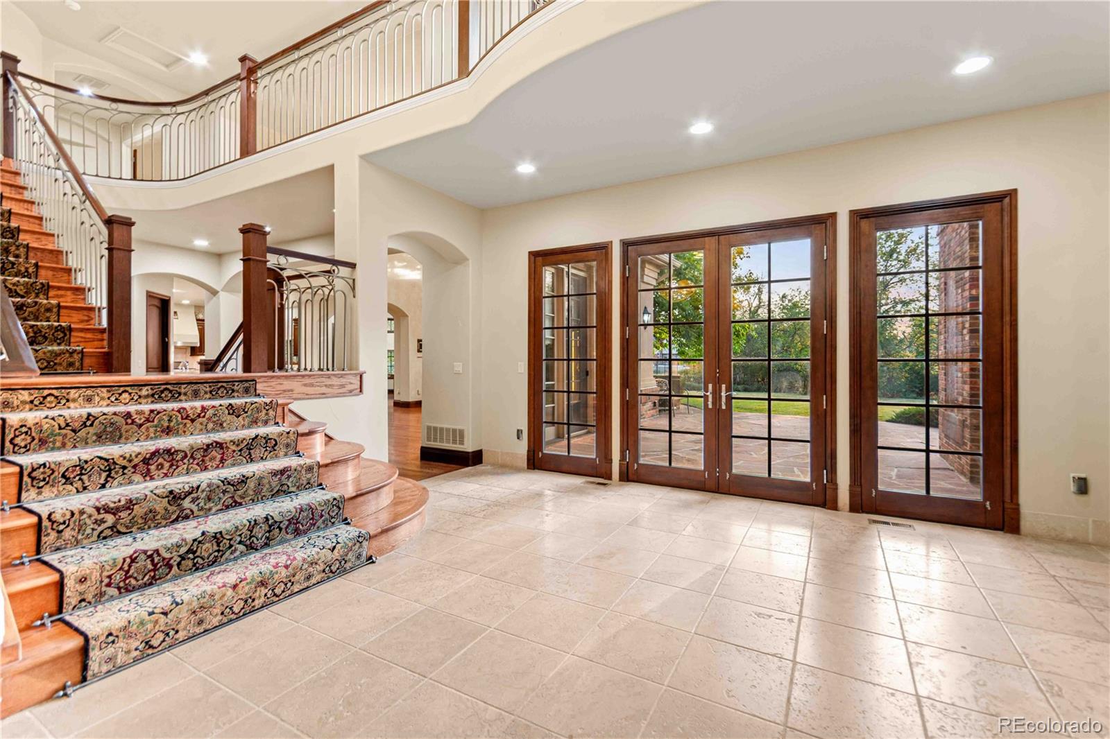5 Waterside Terrace