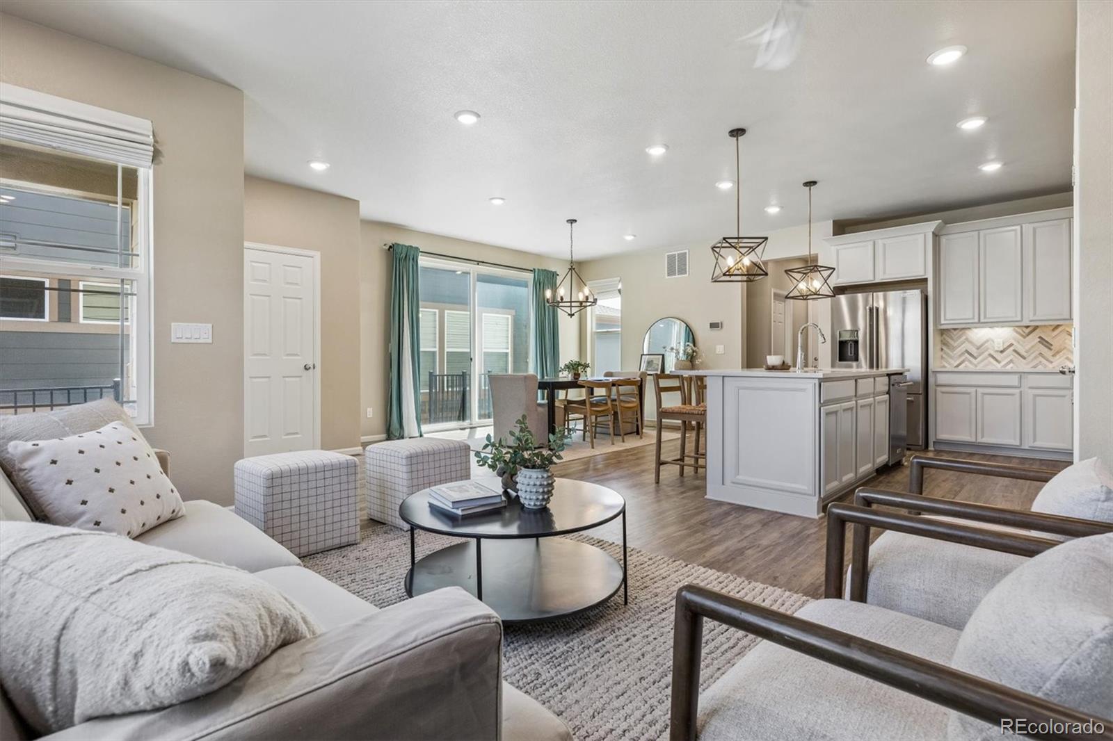 399 Courtfield Way