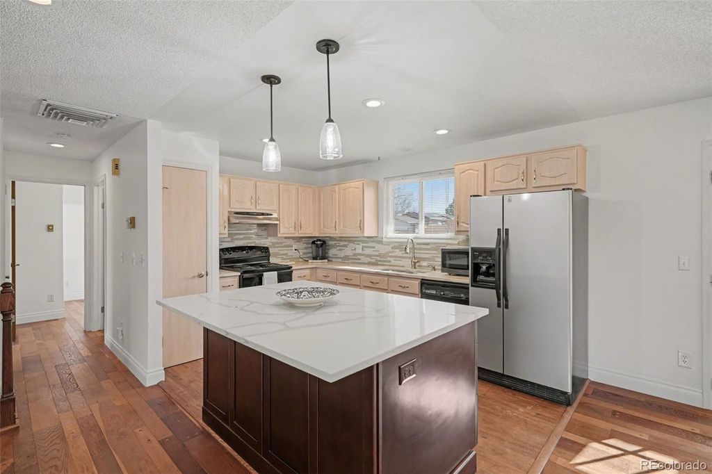 Photo of 1354 S Zeno Street, Aurora, CO 80017 (MLS # 3771547)