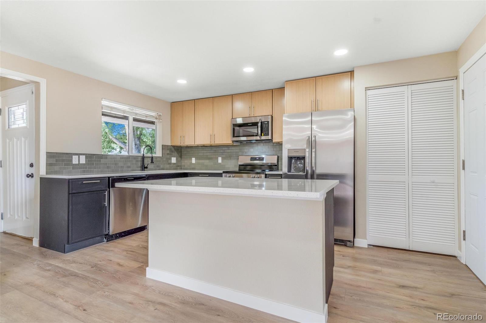 700 Nickel Street, Broomfield, CO, 80020 3 700 Nickel Street