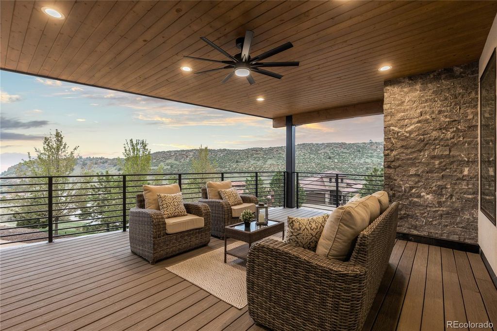 Photo of 8103 Raphael Lane, Littleton, CO 80125 (MLS # 5201505)