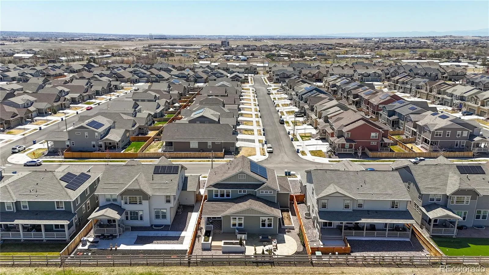 Broomfield, Colorado 80023, United States, 4 Bedrooms Bedrooms, ,3 BathroomsBathrooms,Residential,Pending,105357