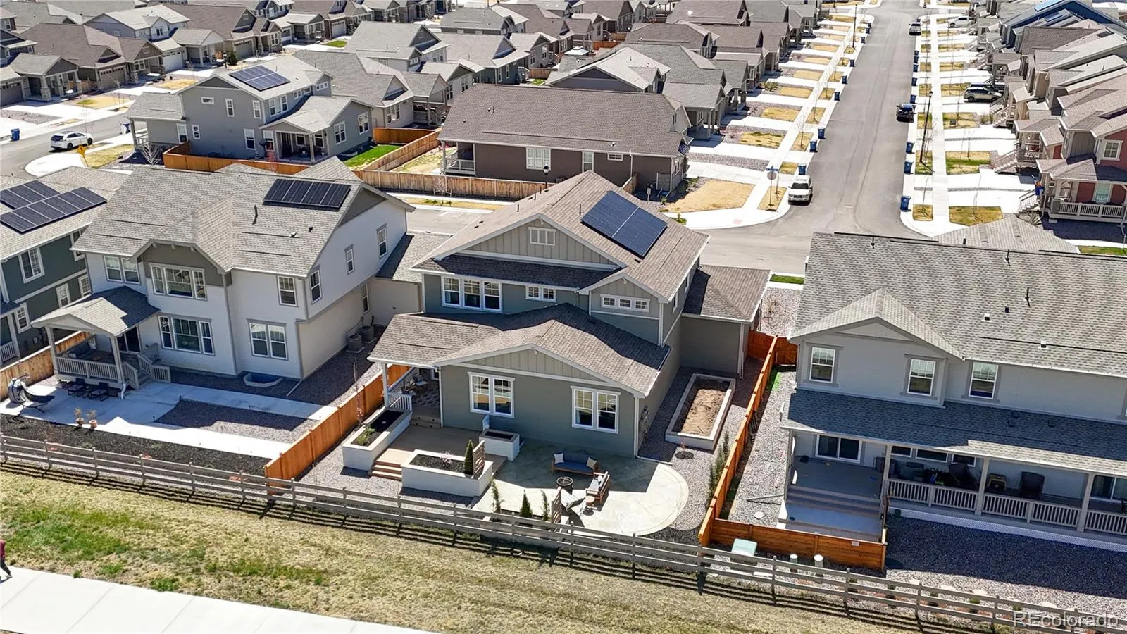 Broomfield, Colorado 80023, United States, 4 Bedrooms Bedrooms, ,3 BathroomsBathrooms,Residential,Pending,105357