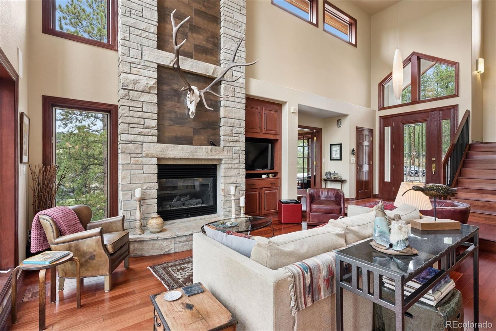25478 Foothills Drive N