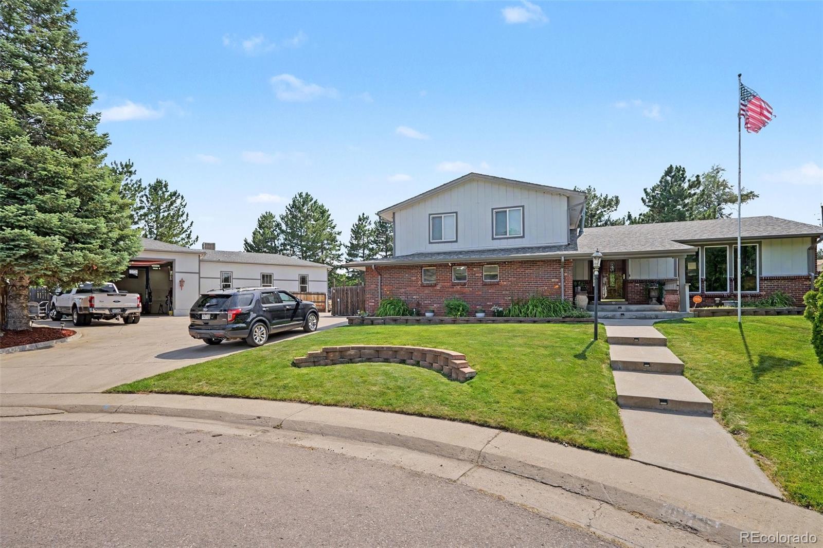 8143 S Otis Court