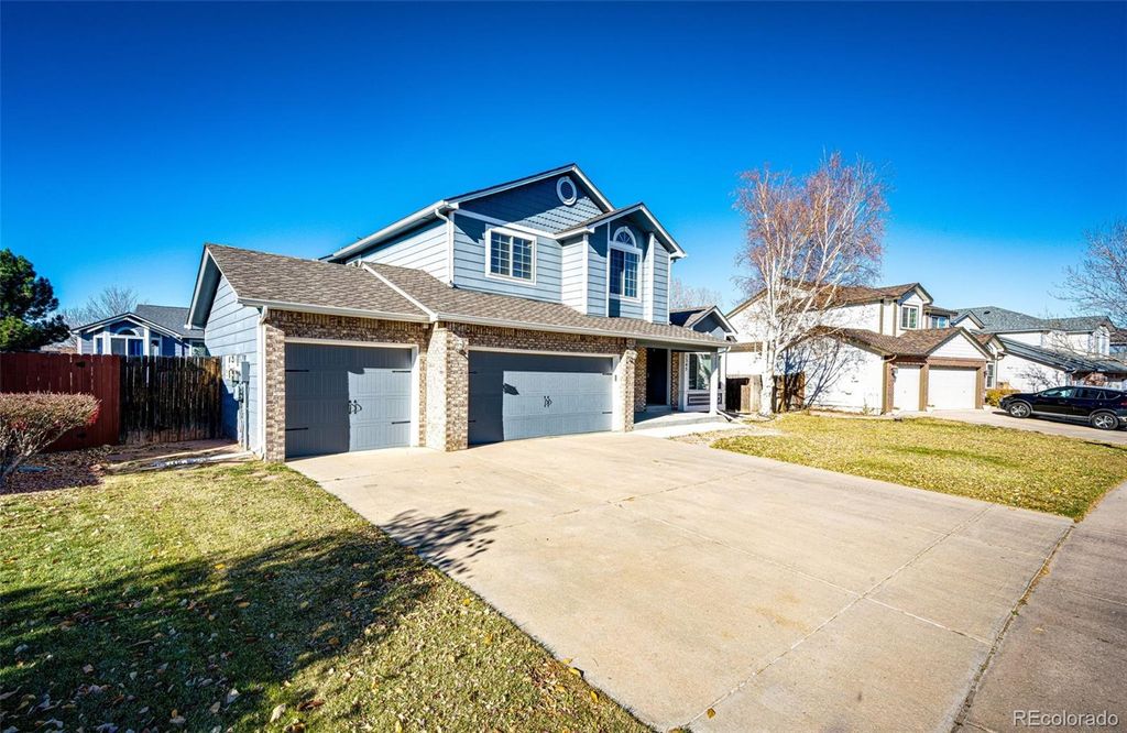 Photo of 5345 S Flanders Way, Centennial, CO 80015 (MLS # 7074942)