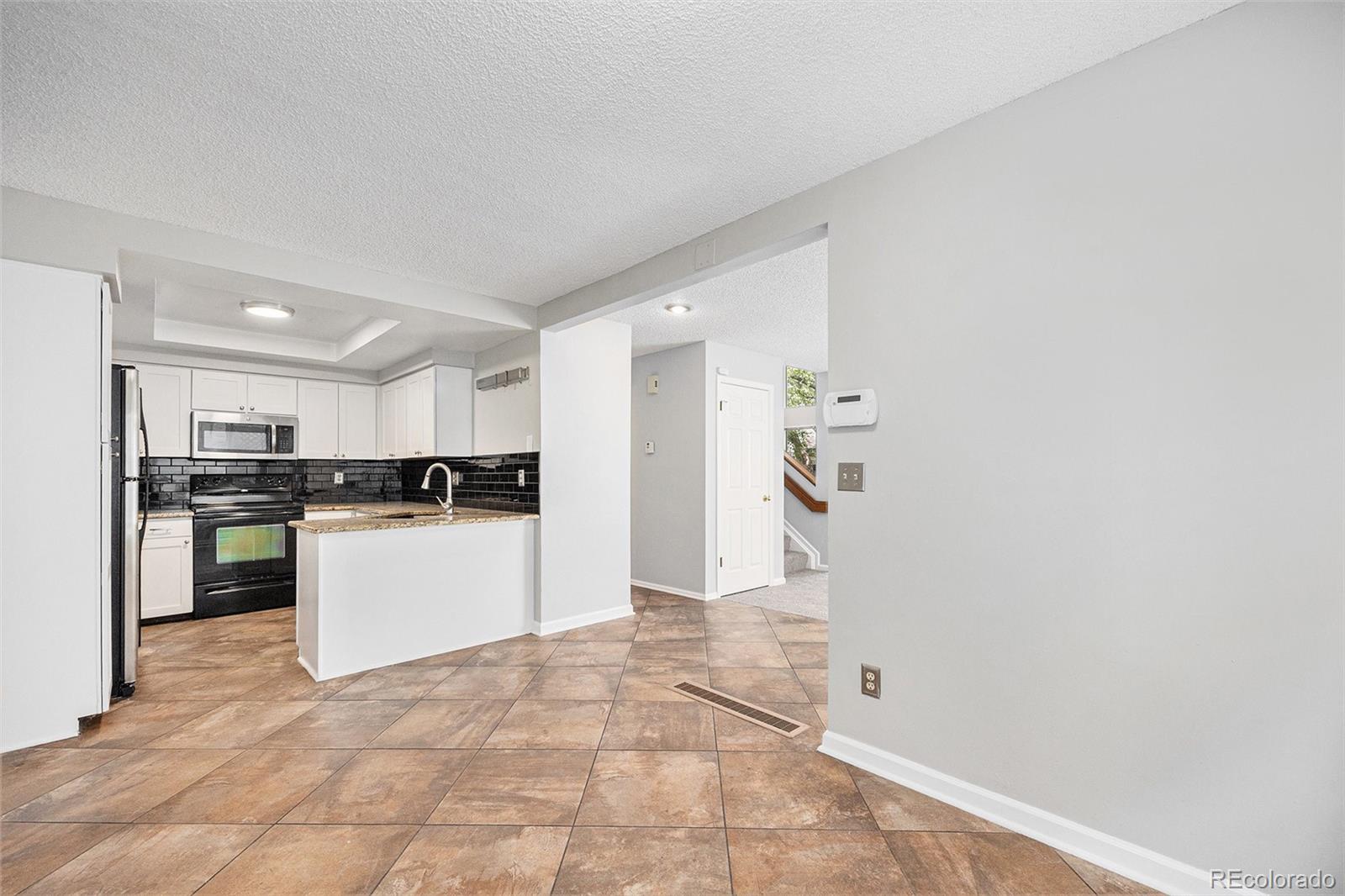 2238 S Nile Court