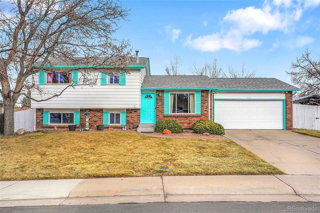 Photo of 6552 S Dover Street, Littleton, CO 80123 (MLS # 6800037)