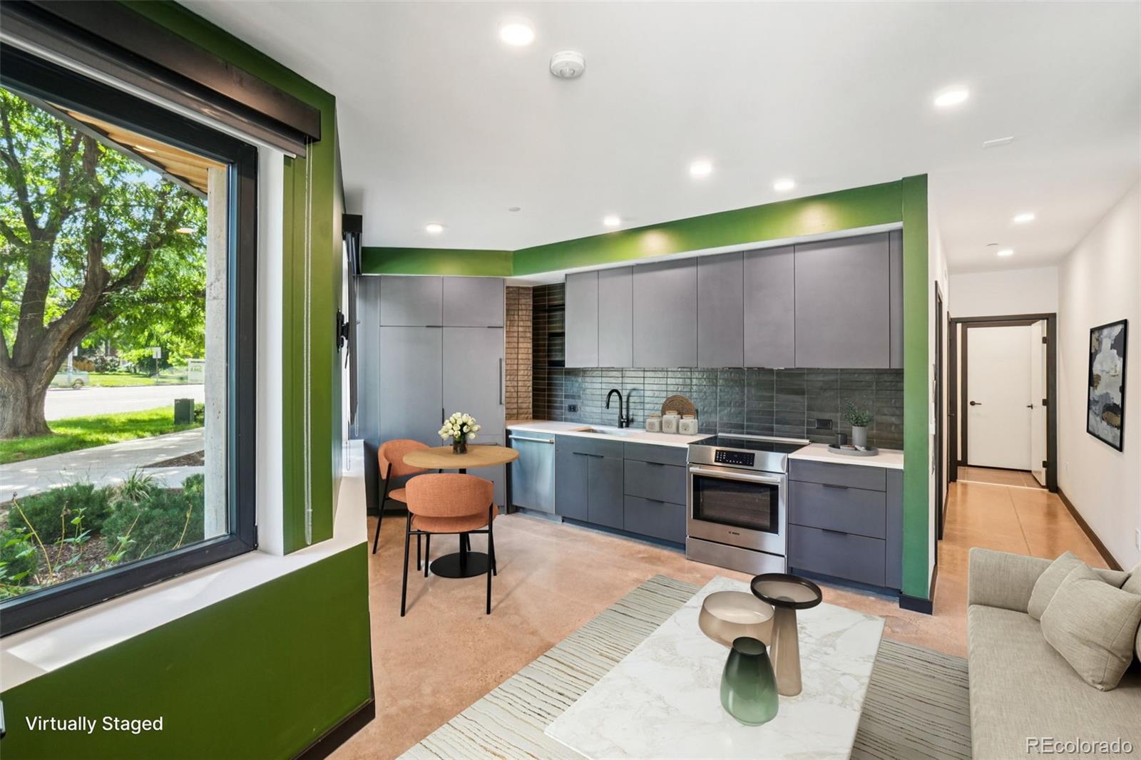 1601 Park Avenue 106