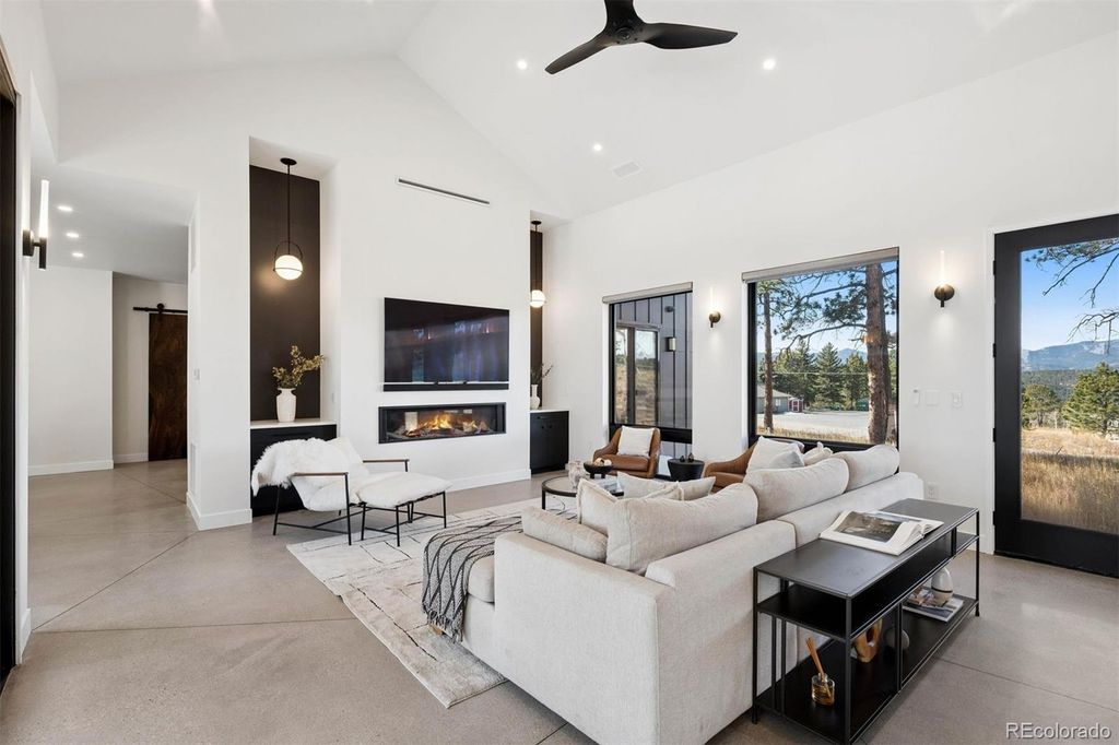 Photo of 16 S Mt Vernon Country Club Road, Golden, CO 80401 (MLS # 2300085)