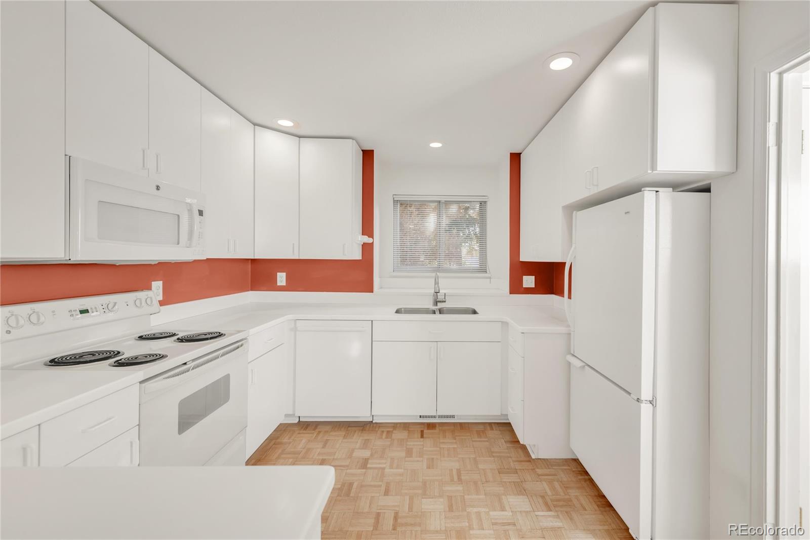 4883 Briar Ridge Court