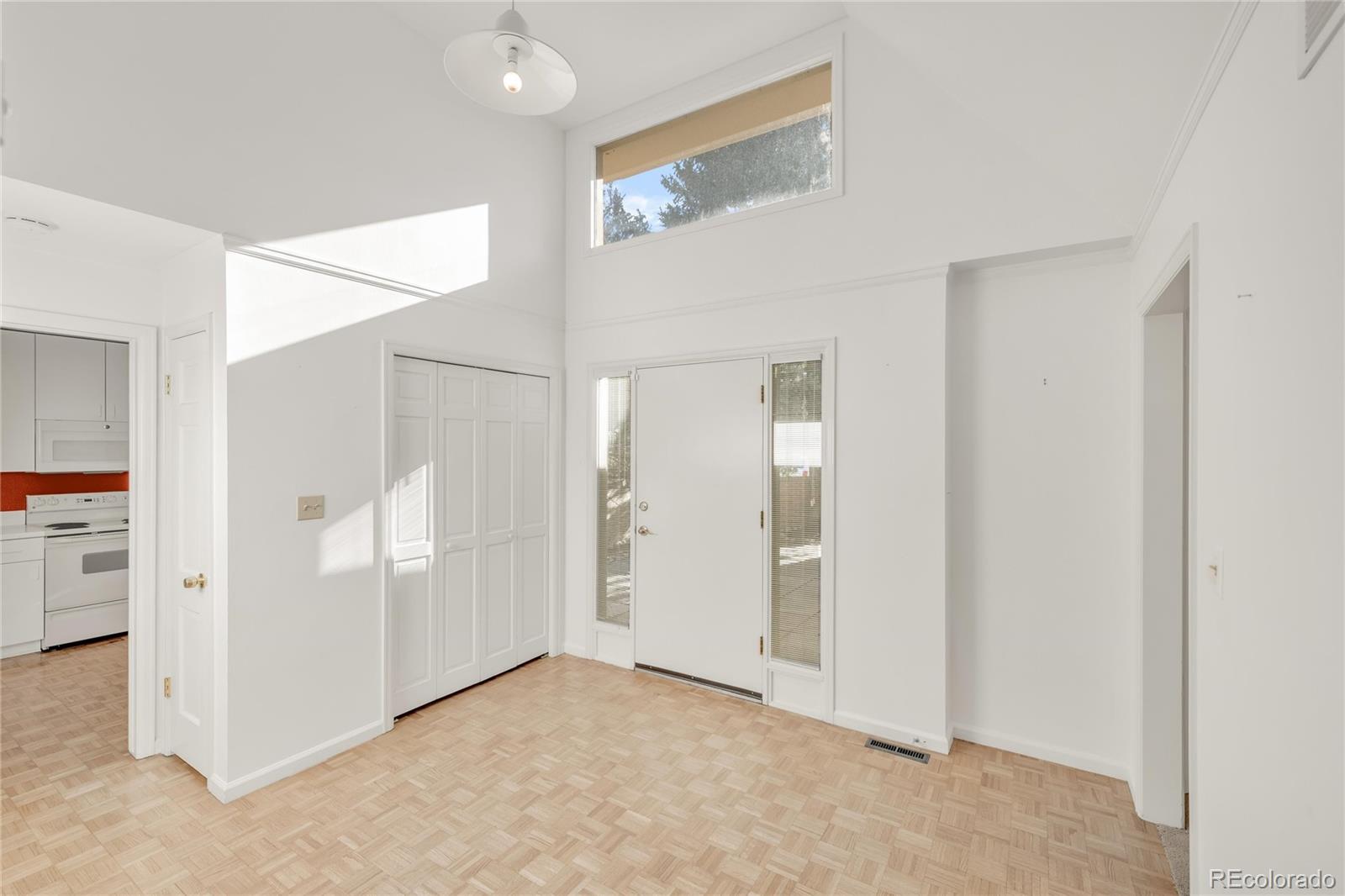 4883 Briar Ridge Court