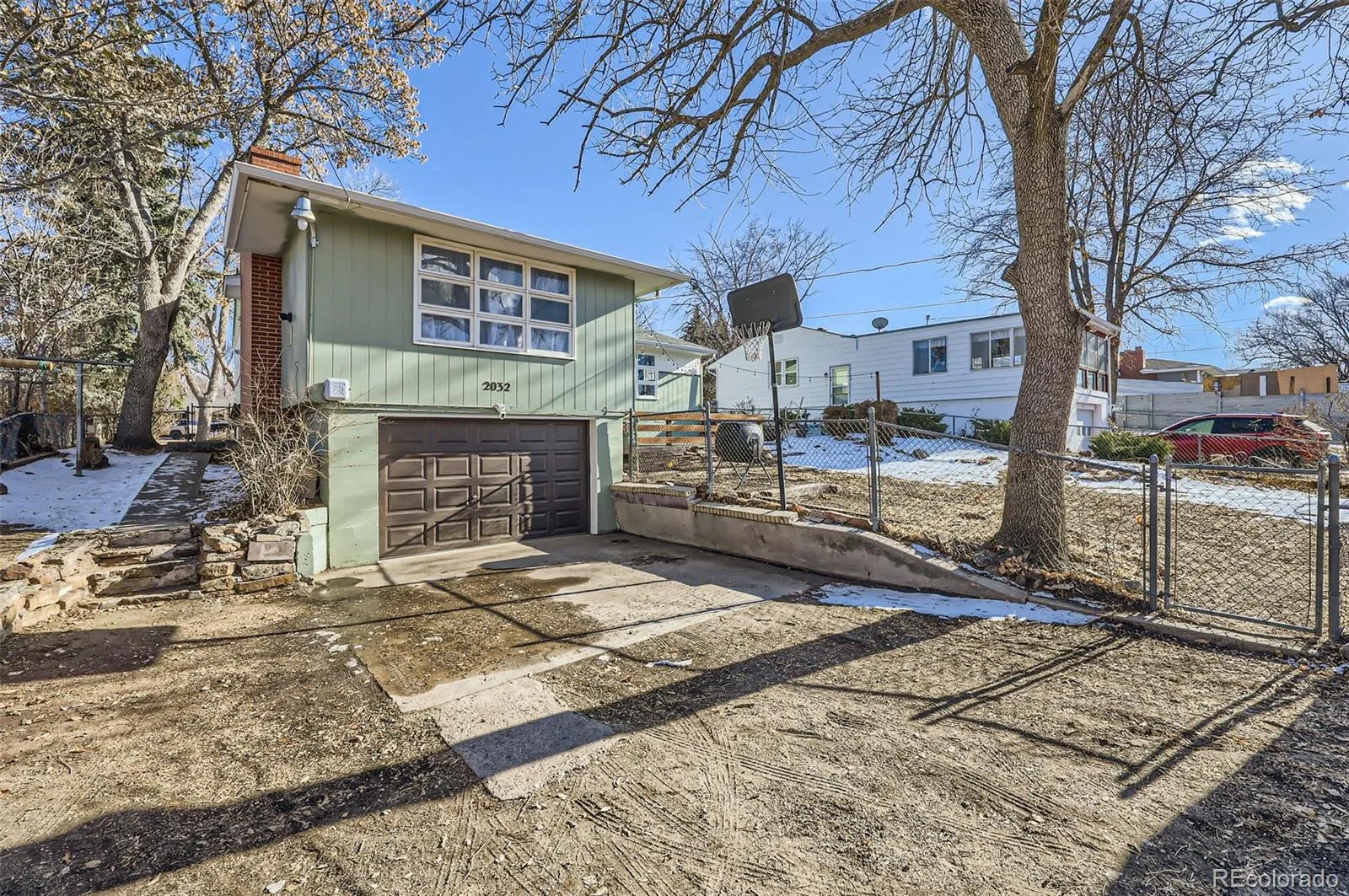 Colorado Springs, Colorado 80909, United States, 4 Bedrooms Bedrooms, ,2 BathroomsBathrooms,Residential,Pending,26156