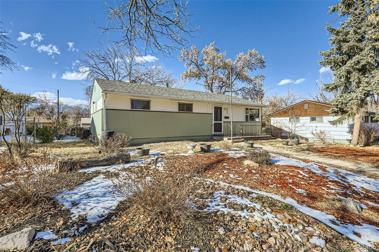 Colorado Springs, Colorado 80909, United States, 4 Bedrooms Bedrooms, ,2 BathroomsBathrooms,Residential,Pending,26156