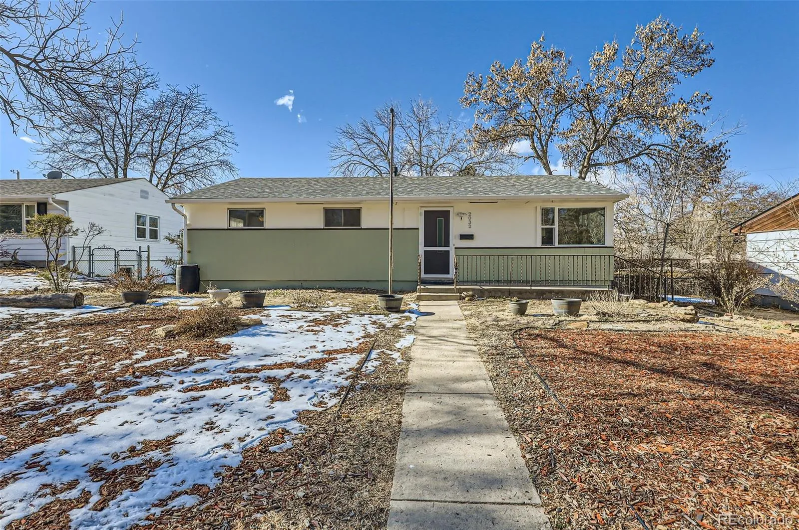 Colorado Springs, Colorado 80909, United States, 4 Bedrooms Bedrooms, ,2 BathroomsBathrooms,Residential,Pending,26156