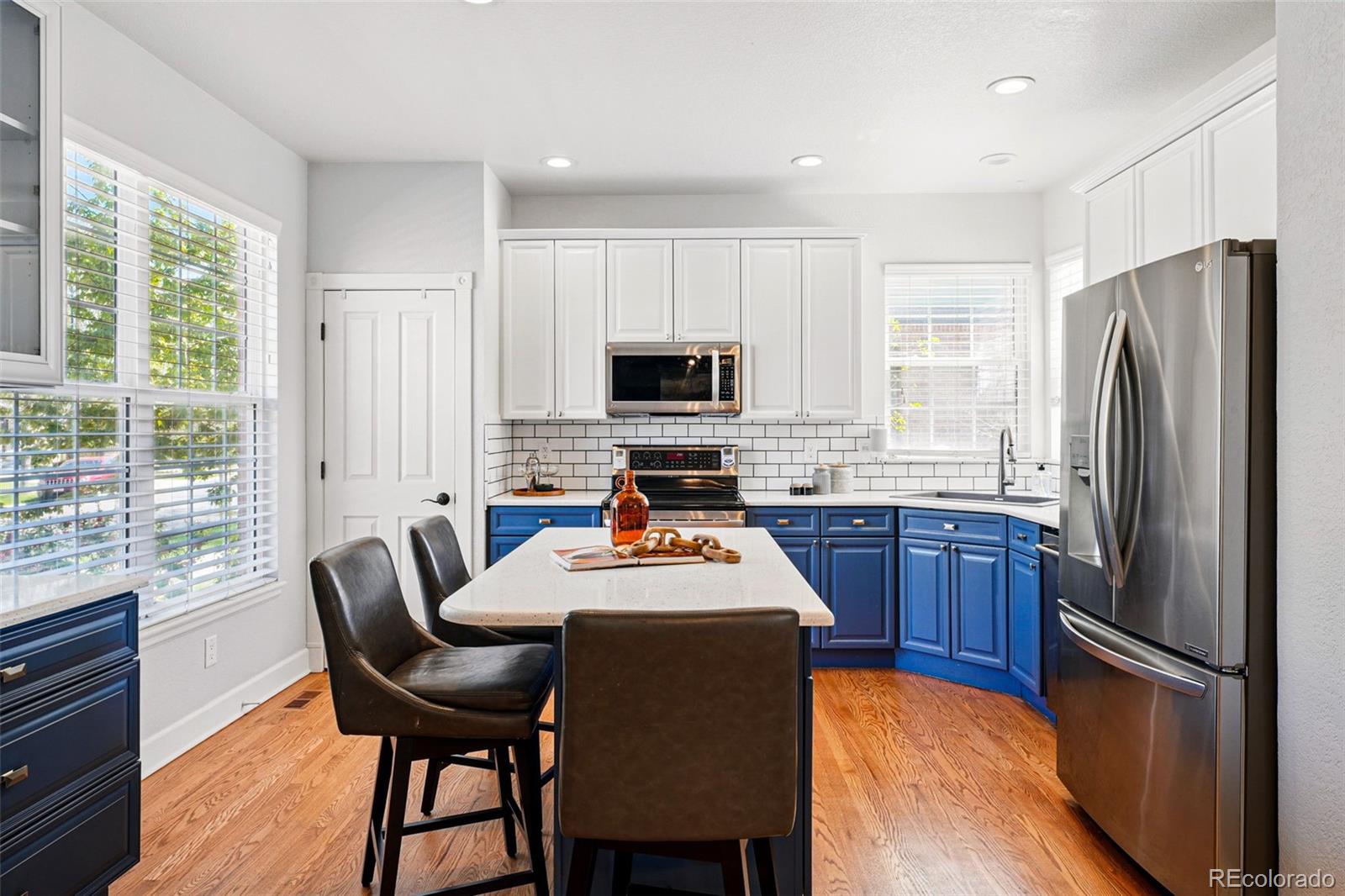 1063 Roslyn Court