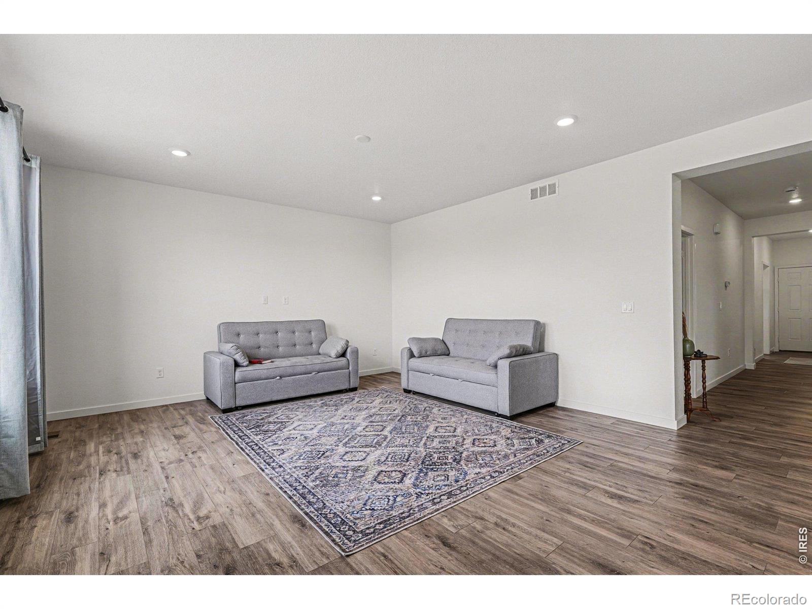 5548 Runge Court