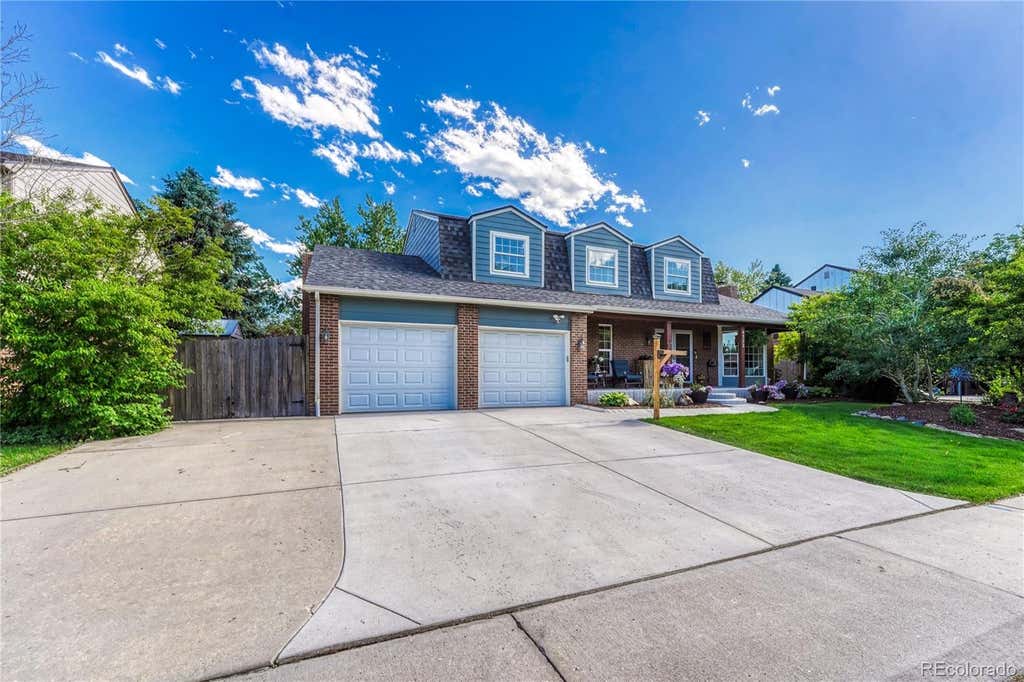 Photo of 6552 W Calhoun Place, Littleton, CO 80123 (MLS # 5062427)