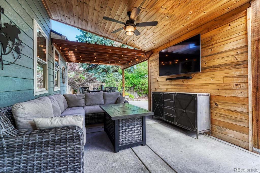 Photo of 6552 W Calhoun Place, Littleton, CO 80123 (MLS # 5062427)
