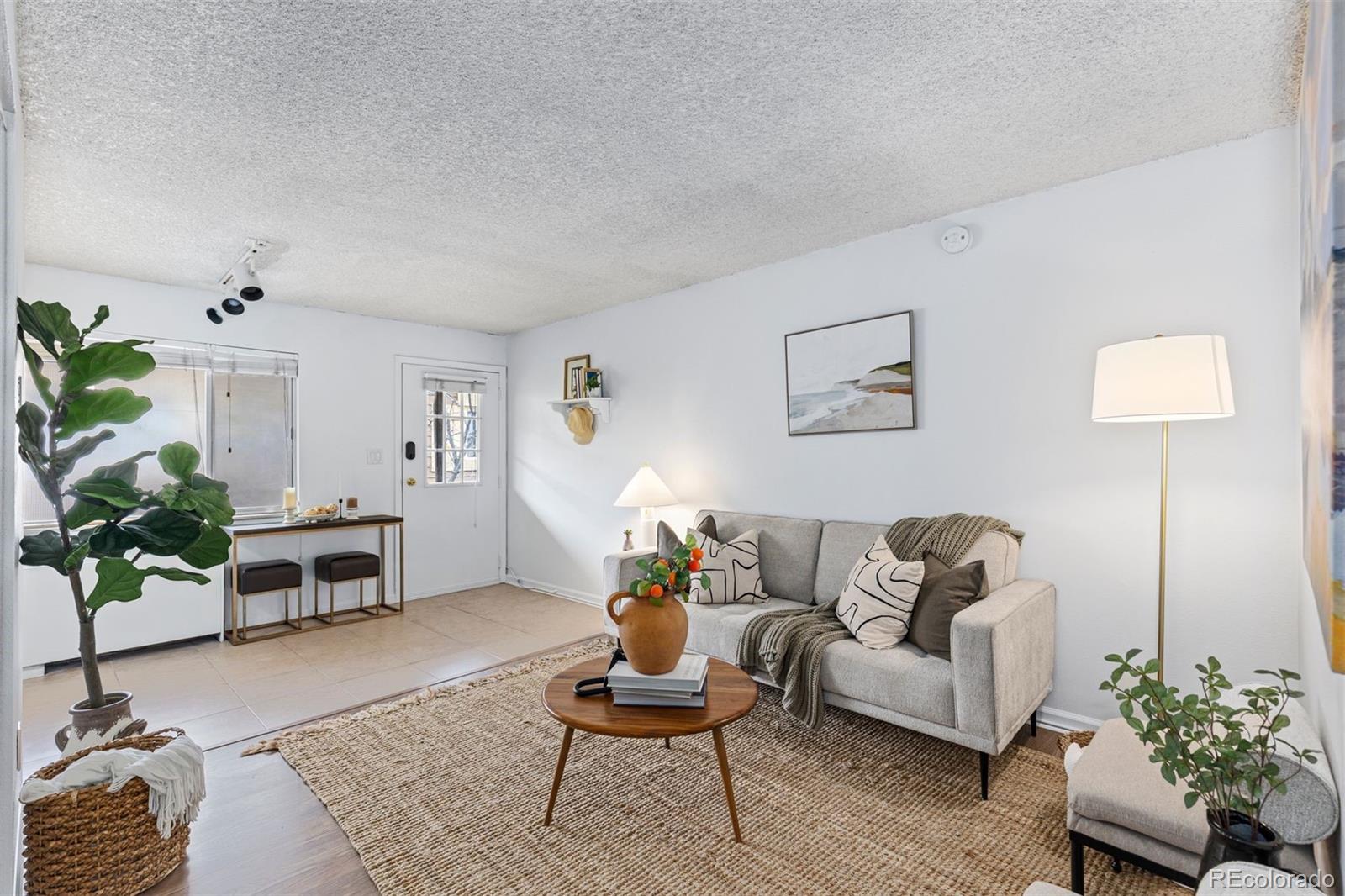 3161 Madison Avenue 302