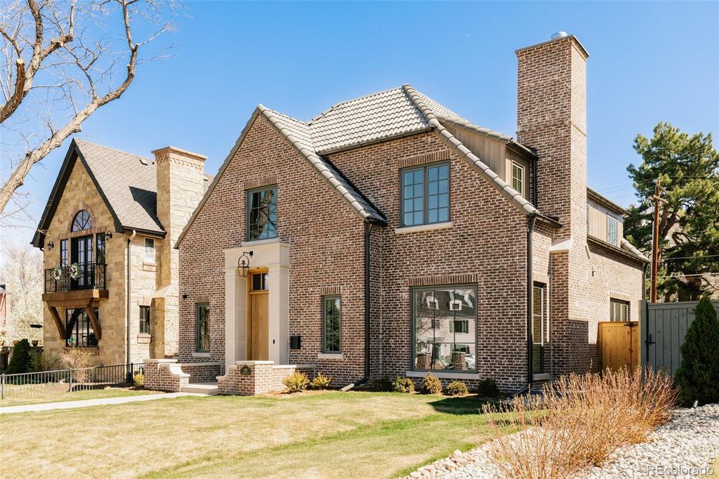 Photo of 858 S Saint Paul Street, Denver, CO 80209 (MLS # 2969753)