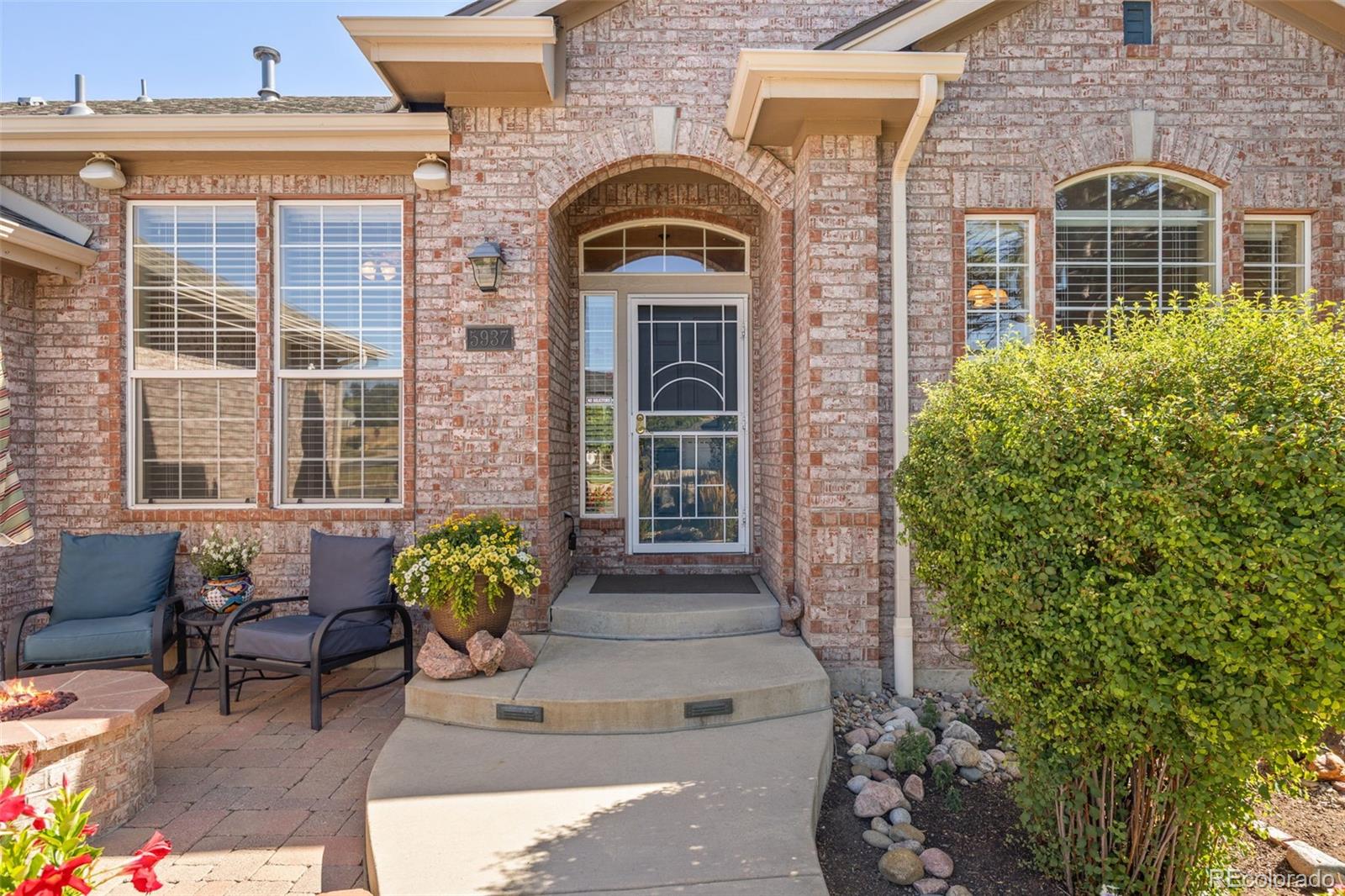 5937 Lance Place