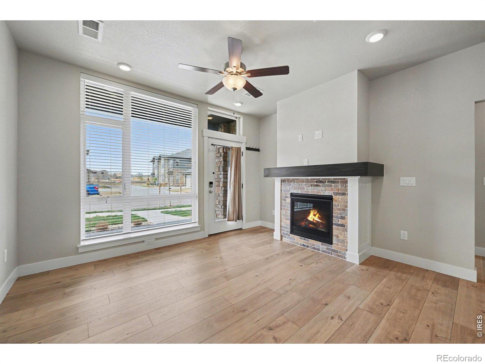 827 Schlagel Street 2