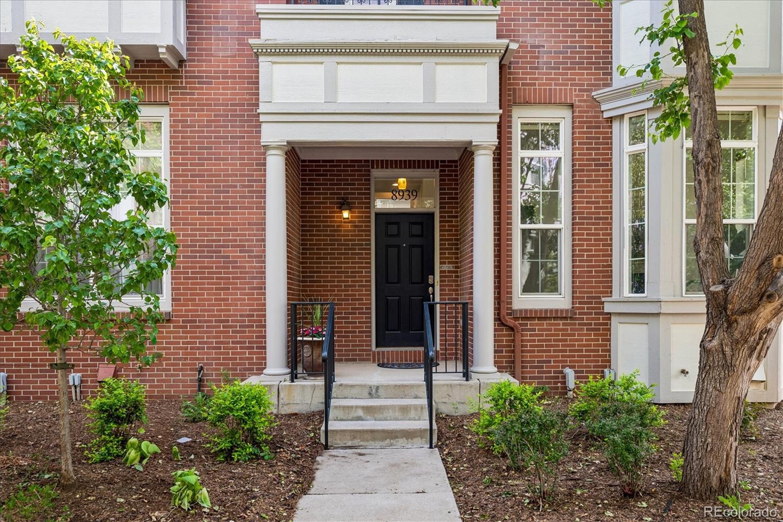 8939 E 29th Place