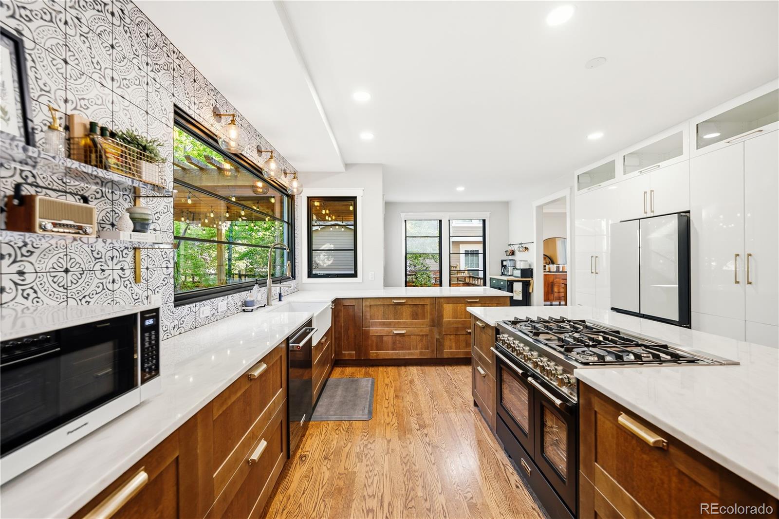 3144 Greensborough Drive
