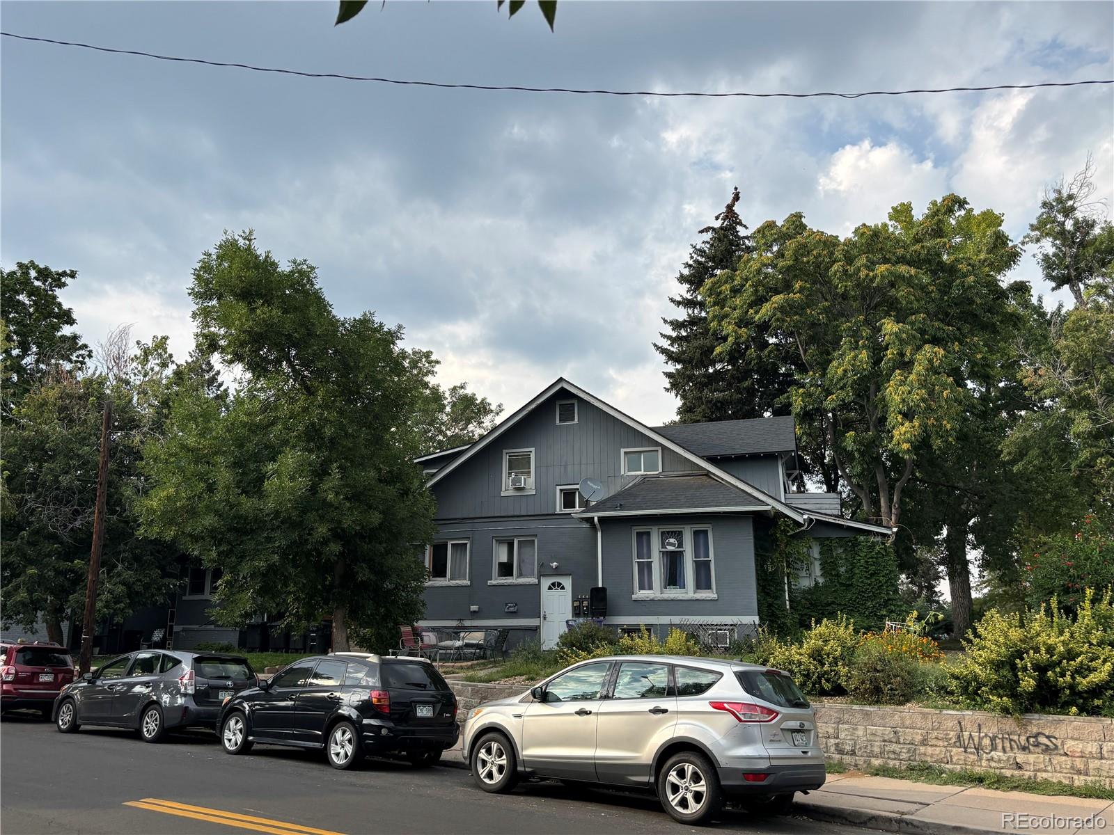 3305 Federal Boulevard