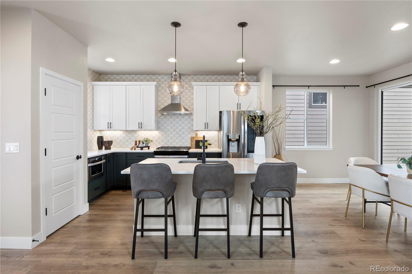 1556 Stablecross Drive