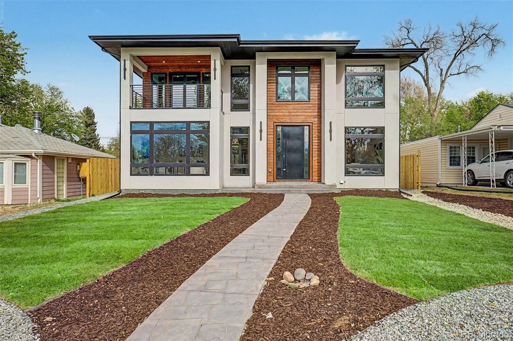 Photo of 2710 S Gilpin Street, Denver, CO 80210 (MLS # 2194456)