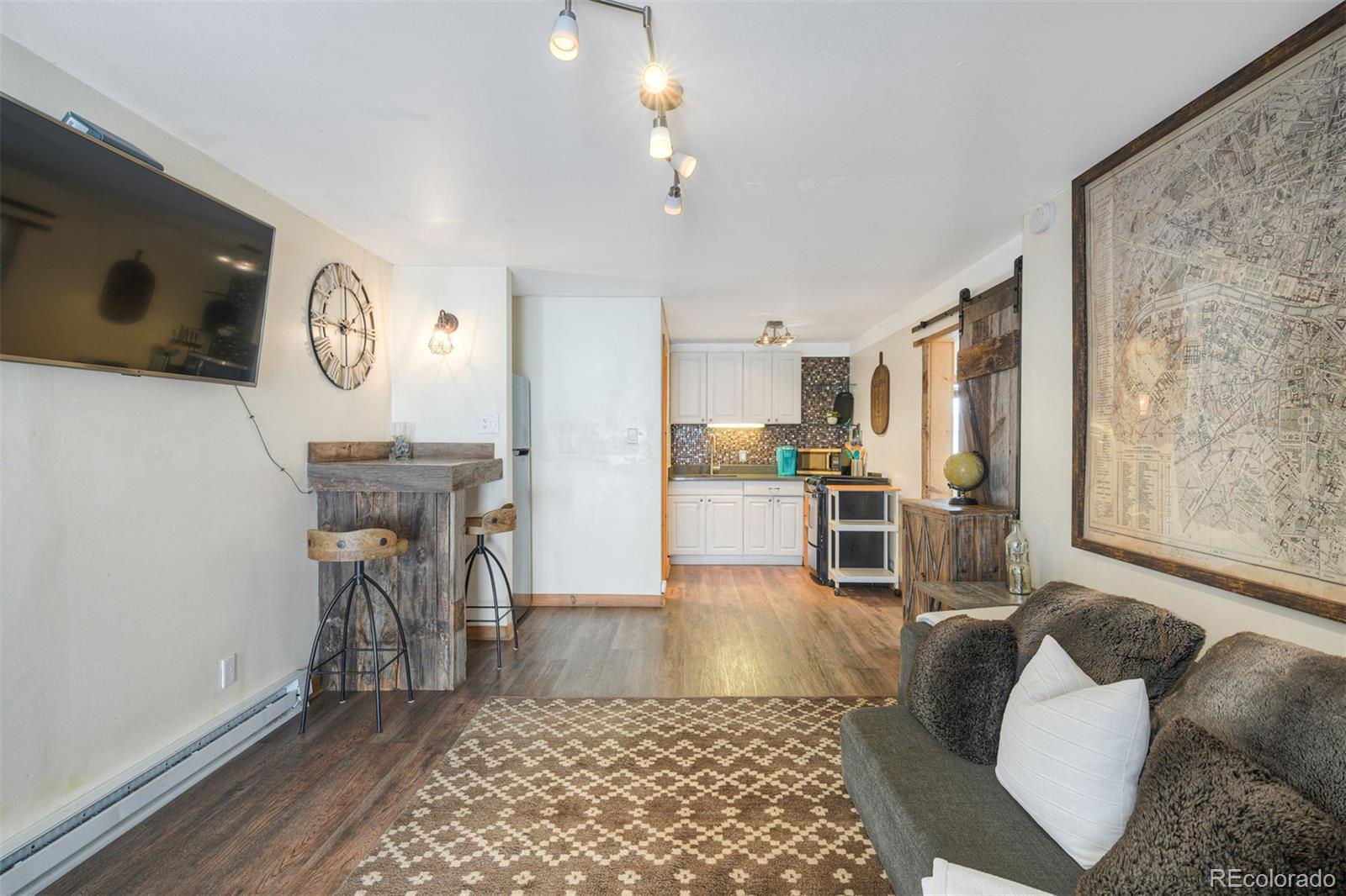 214 N Main Street 27