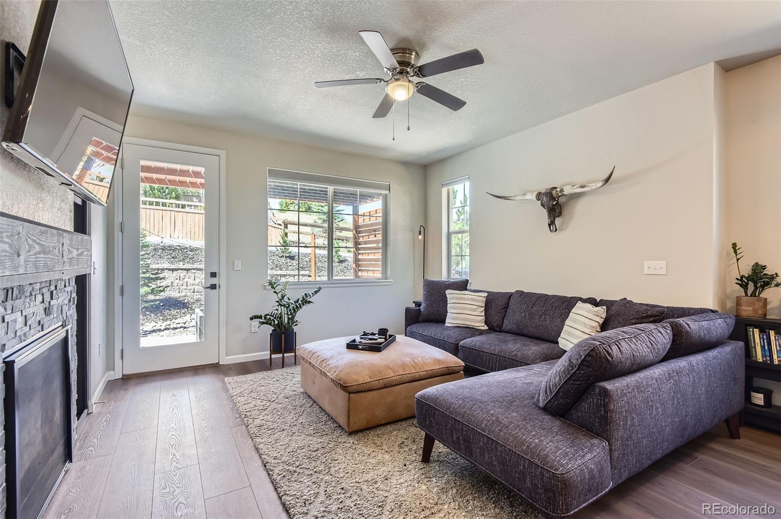 3323 Youngheart Way, Castle Rock, CO, 80109 4 3323 Youngheart Way