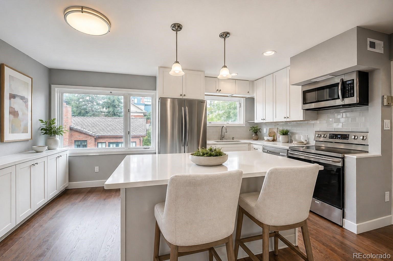 704 N Pearl Street 321