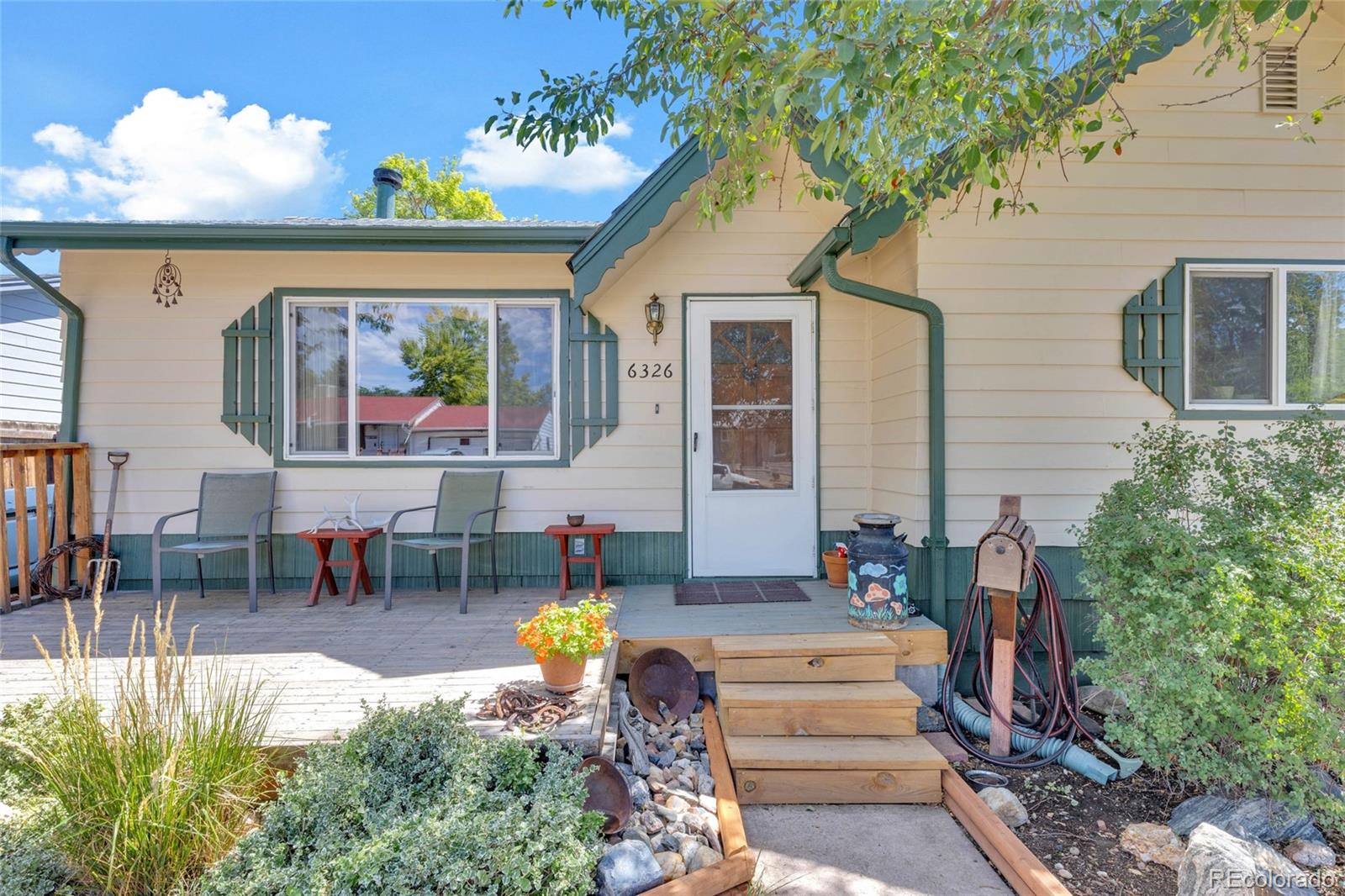 6326 Fenton Street