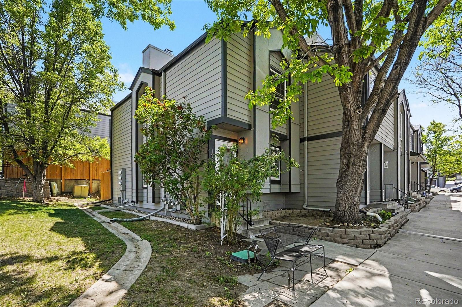 1936 Newland Court