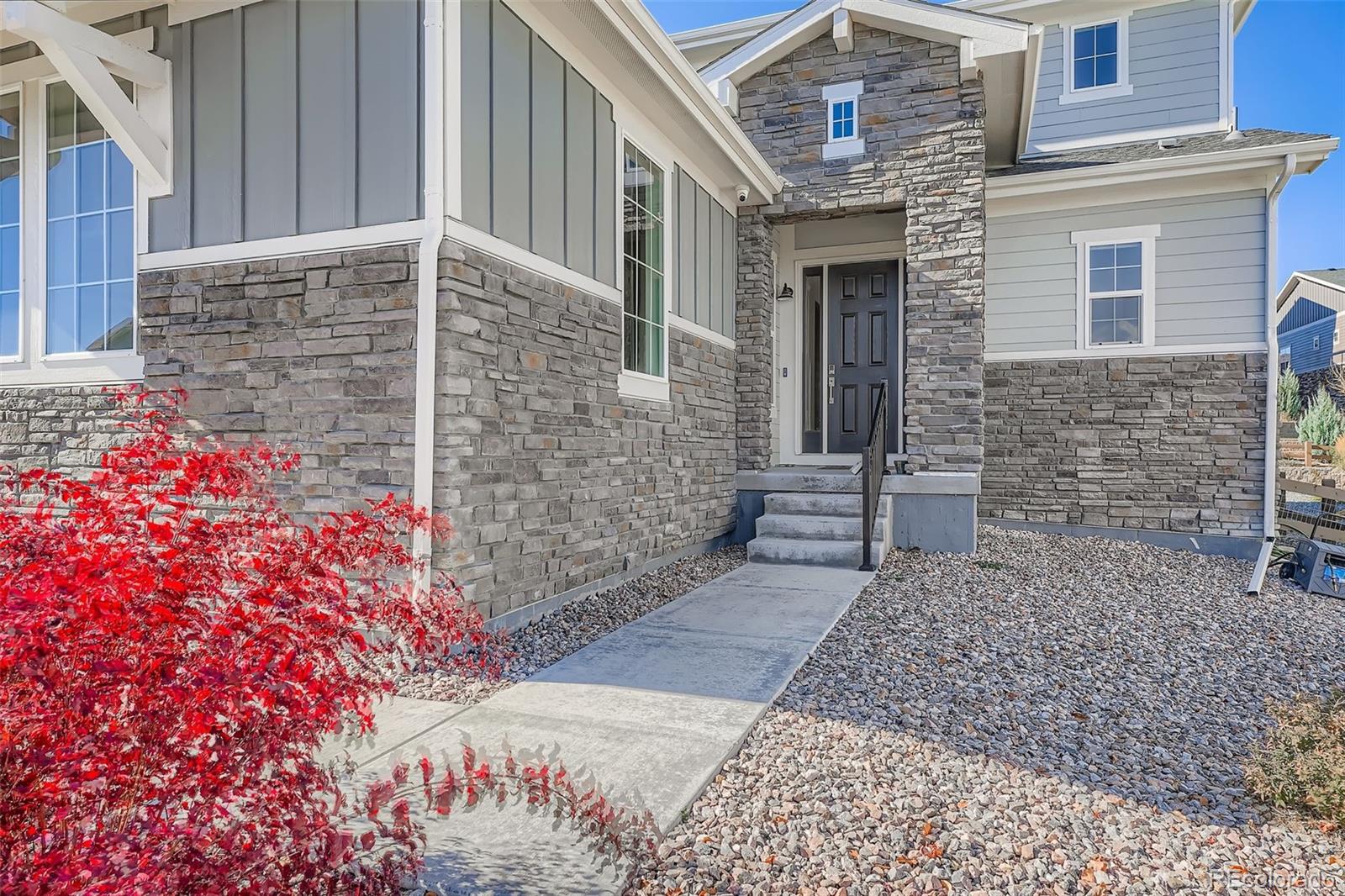 6689 S Vandriver Way