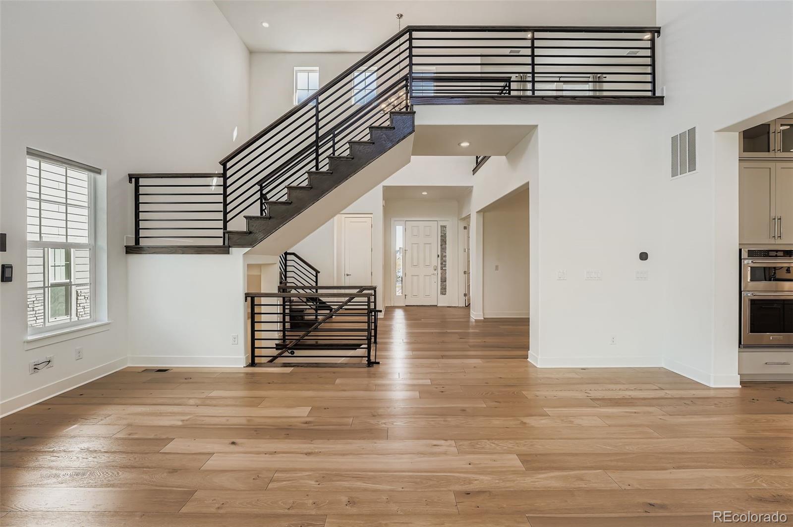 6689 S Vandriver Way