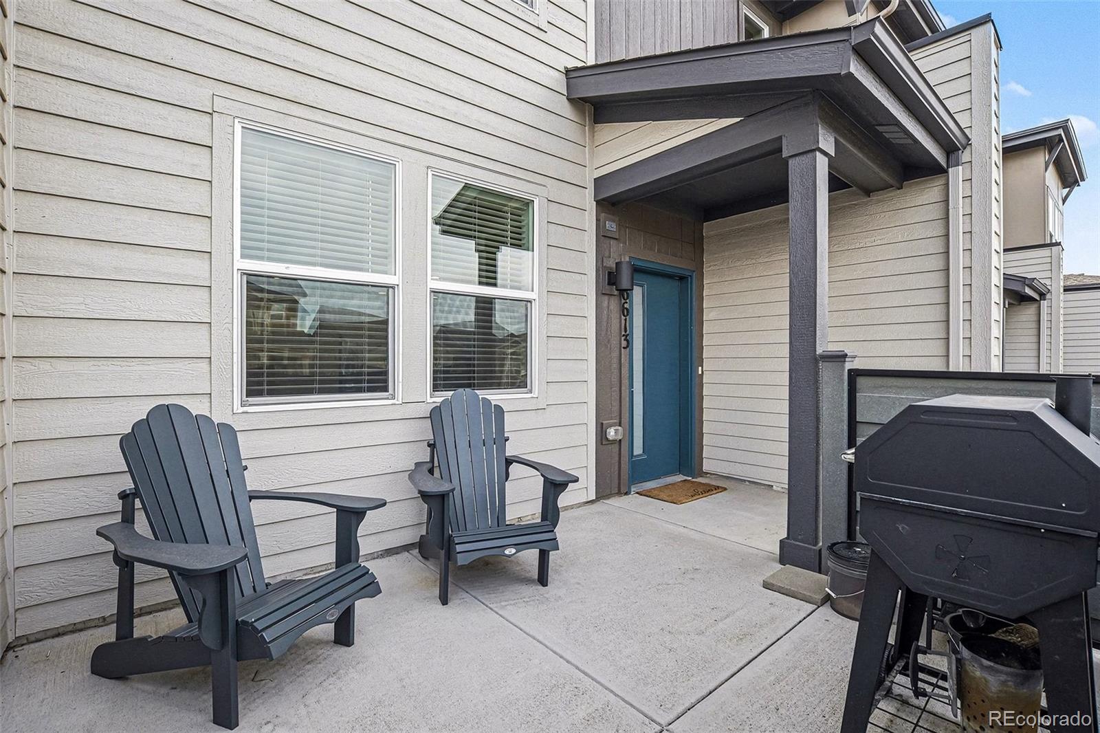 6613 N Ceylon Street