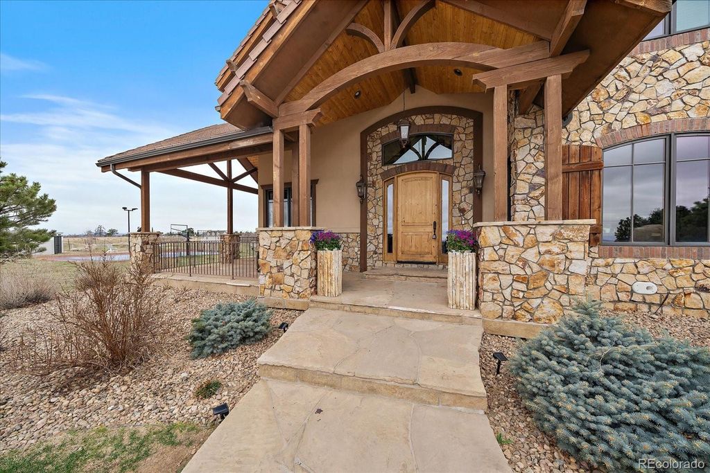 Photo of 7663 Buffalo Trail, Castle Pines, CO 80108 (MLS # 9315119)