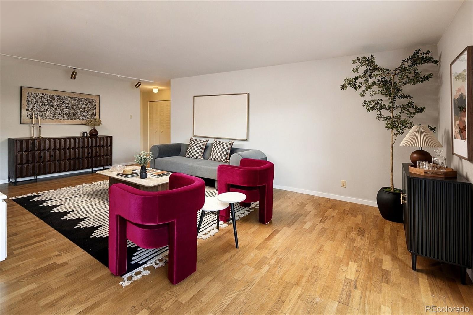 460 S Marion Parkway 653