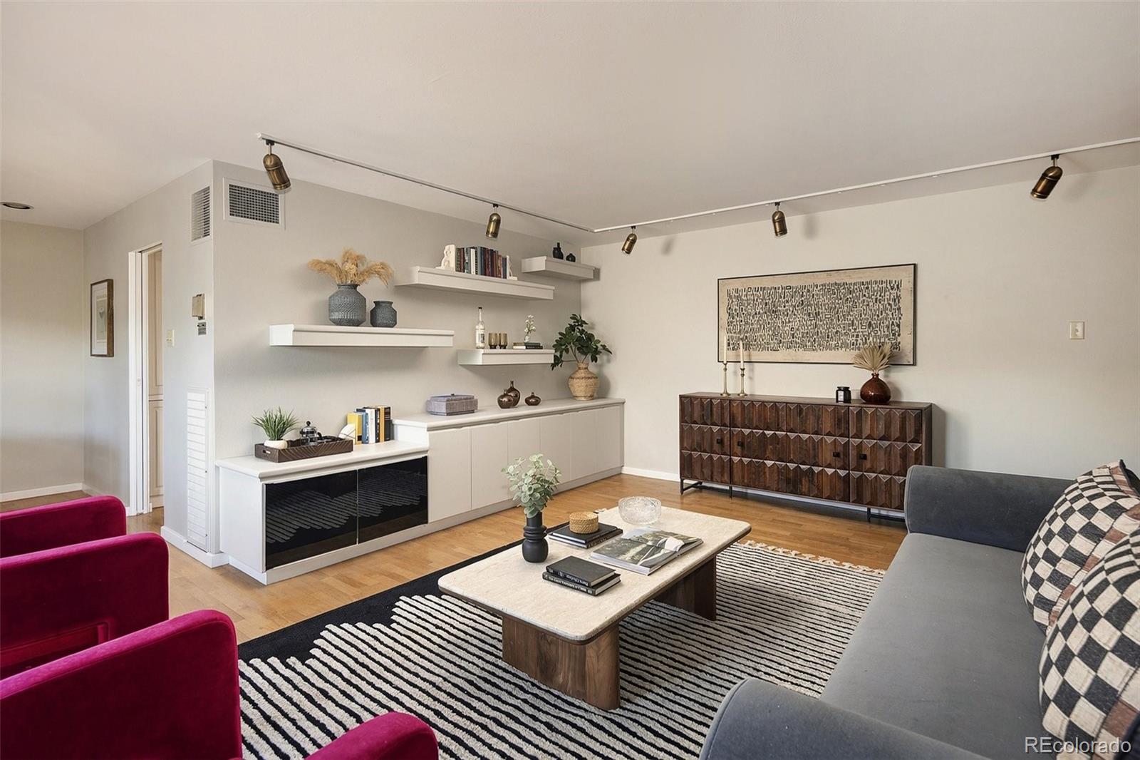 460 S Marion Parkway 653