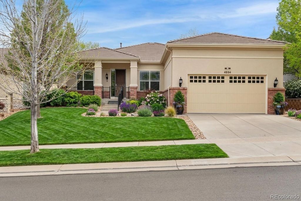 Photo of 4894 Bierstadt Loop, Broomfield, CO 80023 (MLS # 9482996)