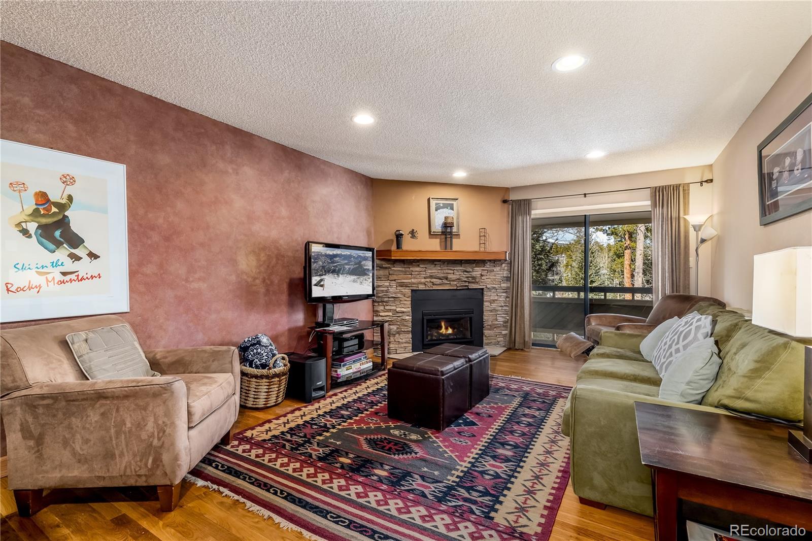 1001 Grandview Drive 22