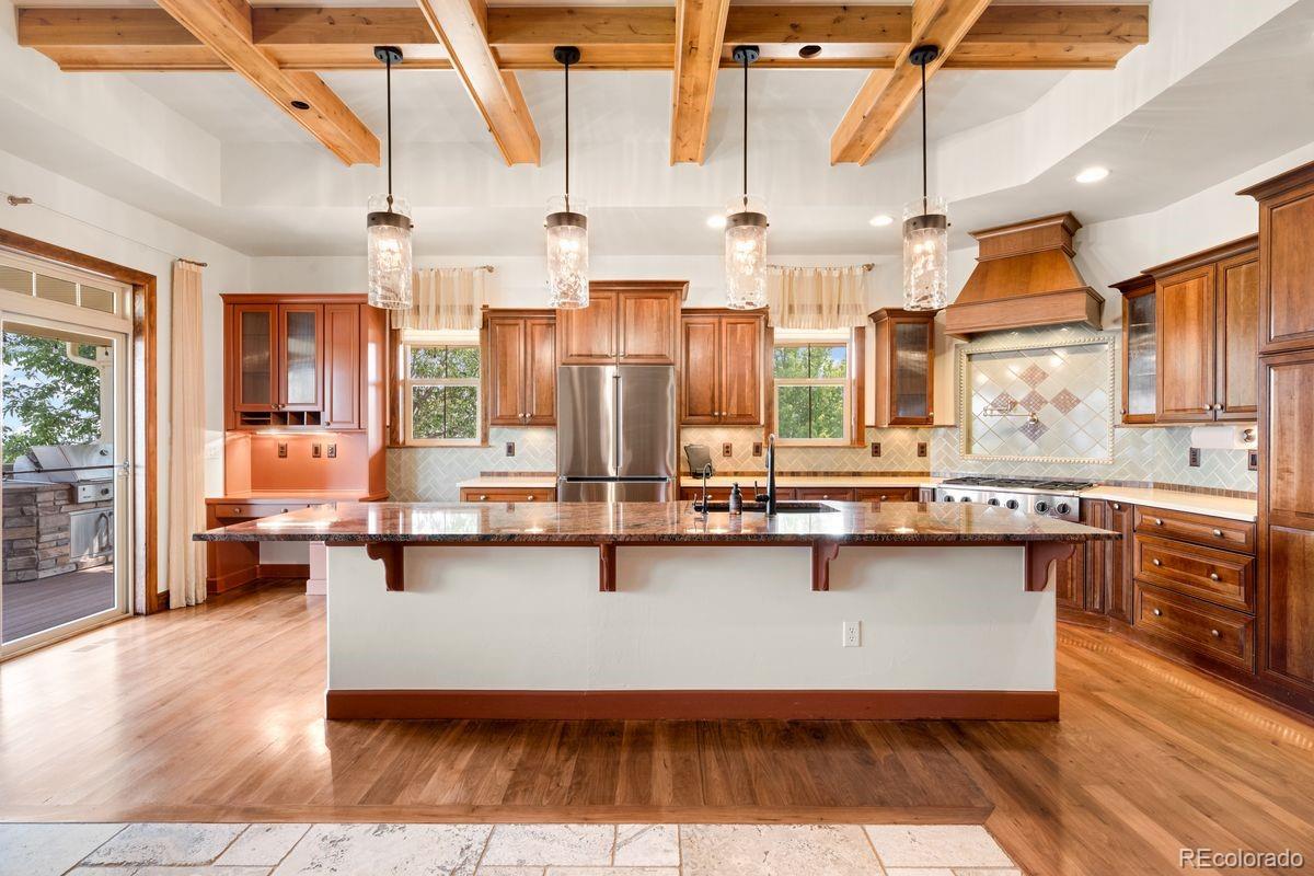 7758 Weaver Circle