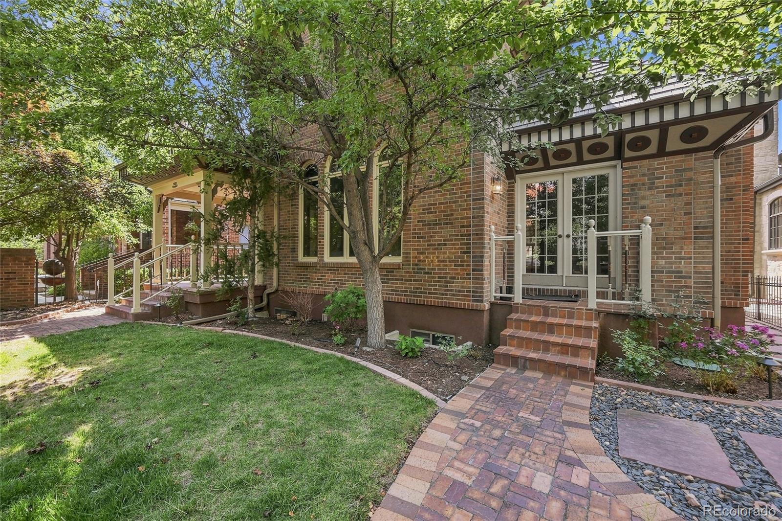 2411 E Cedar Avenue