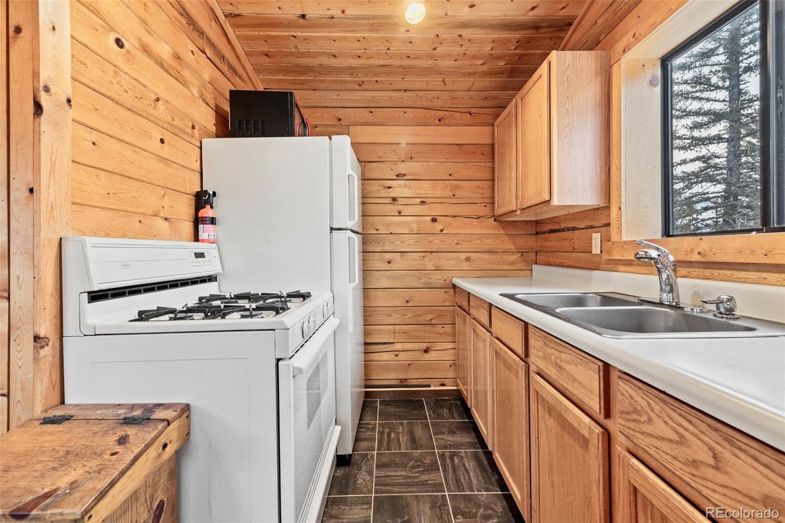 225 Deadwood Drive