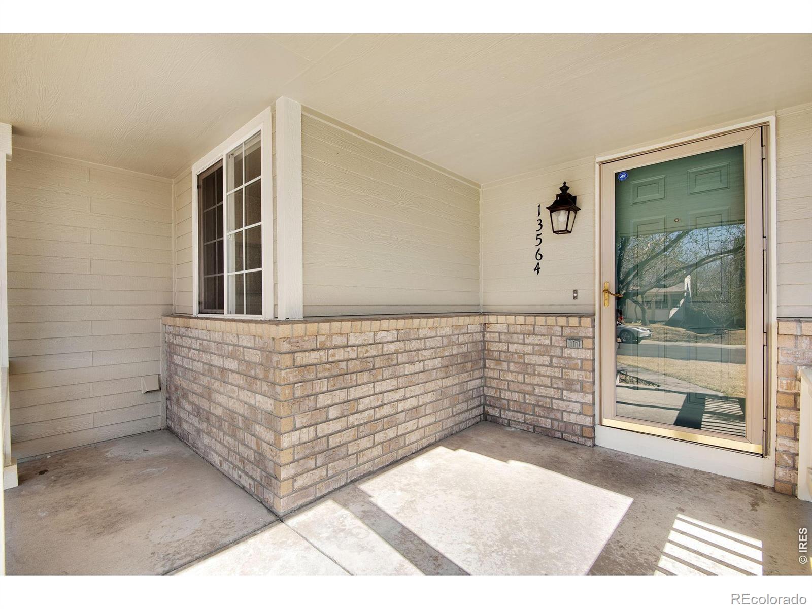 13564 Wyandot Street